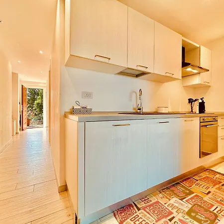 Casetta Belvedere 3 펜션