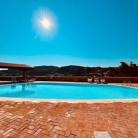 Sunset Three Shared Pool 100m From The Дом отдыха Байя Сардиния